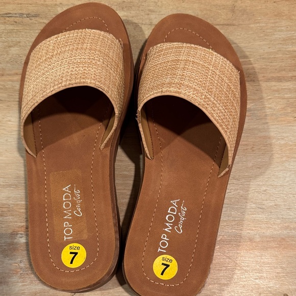 TOP Moda Women’s Slide Sandal with Natural Woven Raffia Strap Size 7 - Picture 3 of 5